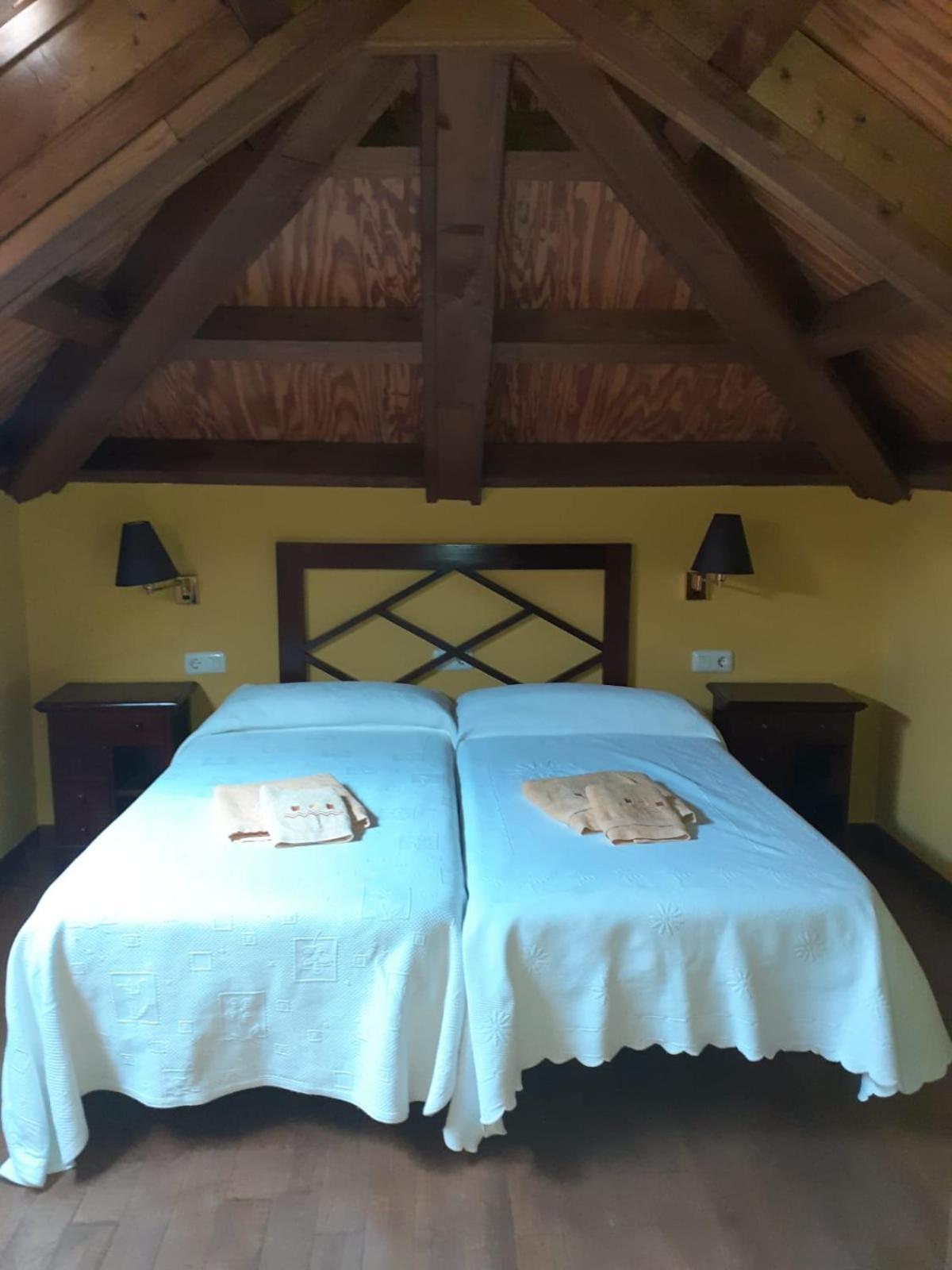 Appartamento Casa Oso 1 Pola de Somiedo Esterno foto